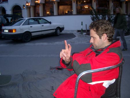 019 - 20050428 20-19-11