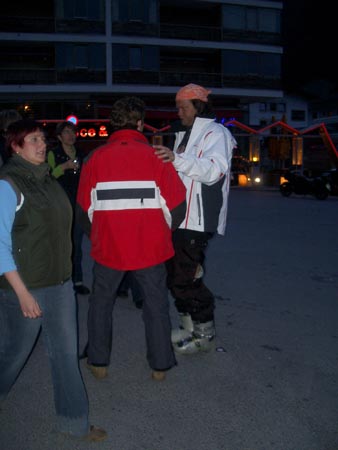 022 - 20050428 20-36-00