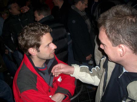 023 - 20050428 20-46-37