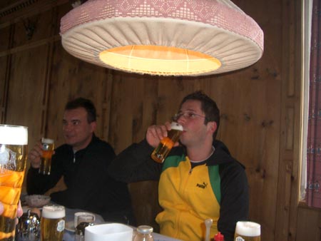 027 - 20050429 09-12-15