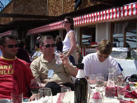 208 - 20050430 14-04-10