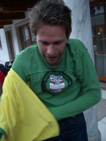 277 - 20050430 19-51-18